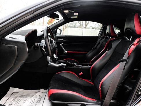 Used 2019 Toyota 86 image 15