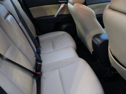 Used 2012 MAZDA MAZDA3 i Grand Touring image 13