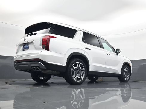 Certified 2024 Hyundai Palisade SEL FWD image 27