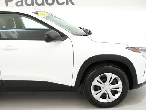 Used 2024 Chevrolet Trax LS w/ Driver Confidence Package FWD image 12