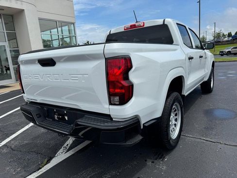 Used 2023 Chevrolet Colorado W/T RWD image 3
