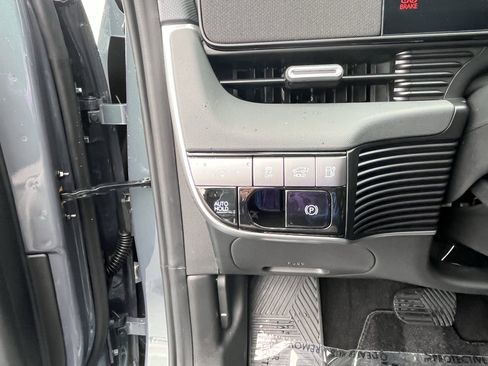 Certified 2026 Hyundai Ioniq 5 SEL image 25