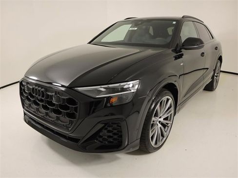 New 2026 Audi Q8 Prestige image 1