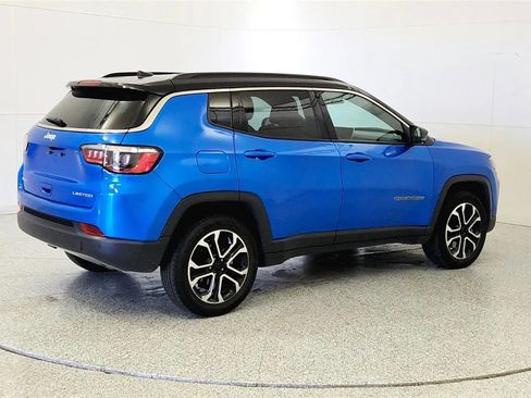 Used 2024 Jeep Compass Limited AWD/4WD image 7
