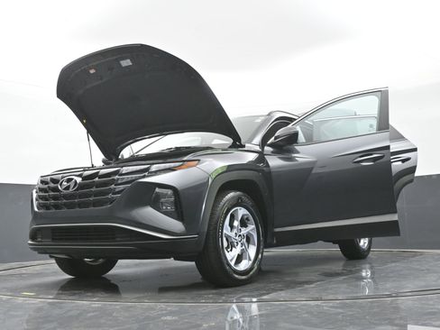 Certified 2022 Hyundai Tucson SEL AWD/4WD image 49