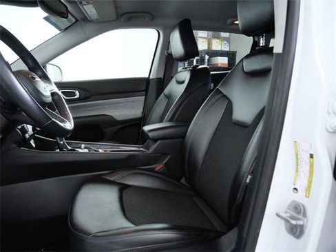 Used 2022 Jeep Compass Latitude w/ Convenience Group image 17