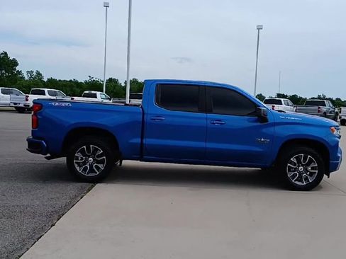 Used 2022 Chevrolet Silverado 1500 RST AWD/4WD image 9