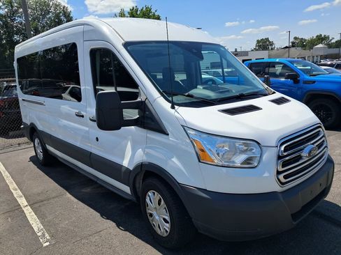 Used 2015 Ford Transit 350 XLT RWD image 6
