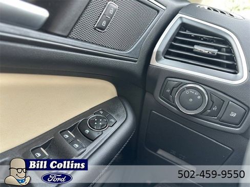 New 2024 Ford Edge SE image 9