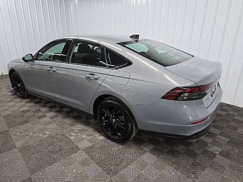 Certified 2025 Honda Accord SE image 7