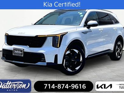 Used 2025 Kia Sorento EX w/ EX Panoramic Sunroof Package