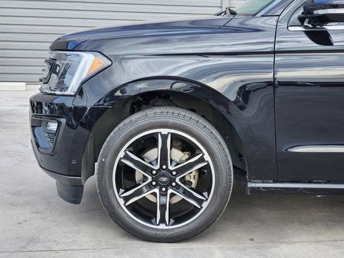 Used 2021 Ford Expedition Limited RWD image 8