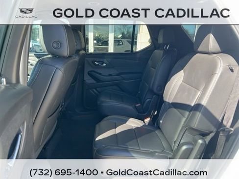 Used 2023 Chevrolet Traverse LT image 15
