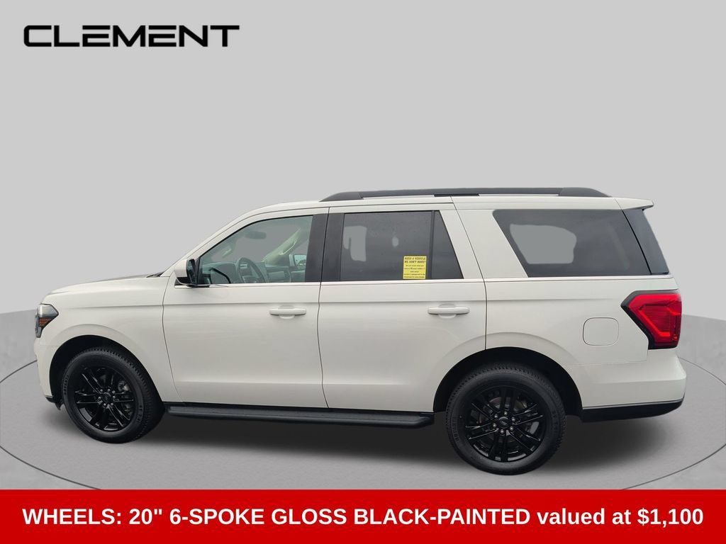 Used 2022 Ford Expedition XLT AWD/4WD image 4
