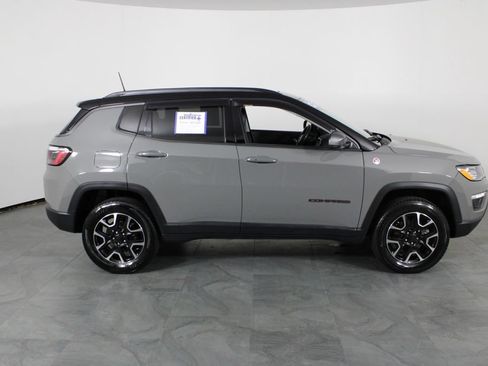 Used 2020 Jeep Compass Trailhawk w/ Leather Interior Group AWD/4WD image 14