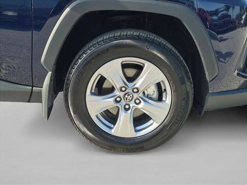 Used 2025 Toyota RAV4 XLE w/ Convenience Package FWD image 22