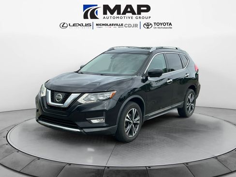 Used 2017 Nissan Rogue SL w/ SL Premium Package AWD/4WD image 2