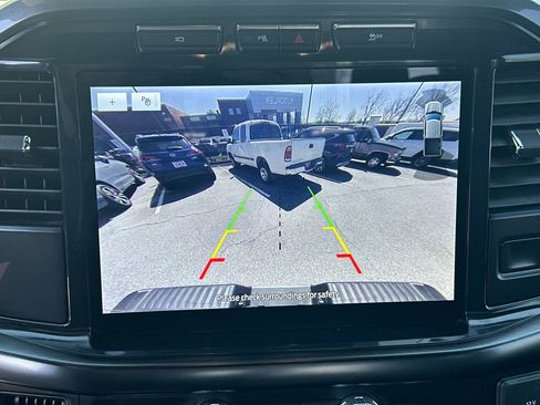 Certified 2023 Ford F150 Lariat w/ Equipment Group 502A High image 31