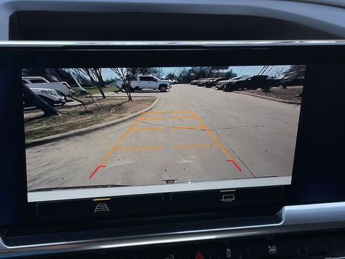 Used 2024 Chevrolet Silverado 1500 LT image 19