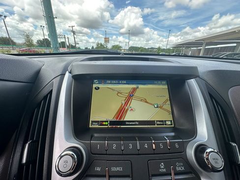 Used 2014 Chevrolet Equinox LTZ FWD image 30
