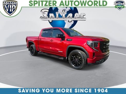 Used 2023 GMC Sierra 1500 Elevation w/ LPO, Elevation Black Package AWD/4WD image 3