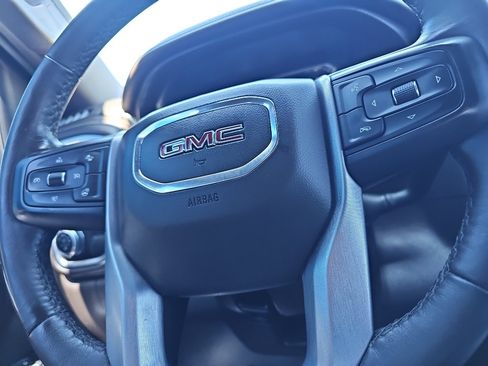 Used 2021 GMC Sierra 1500 SLT w/ SLT Premium Plus Package AWD/4WD image 15