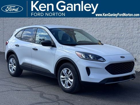 Used 2022 Ford Escape S image 1