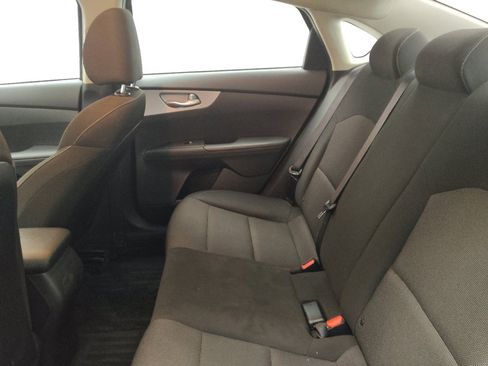 Used 2024 Kia Forte LXS image 18