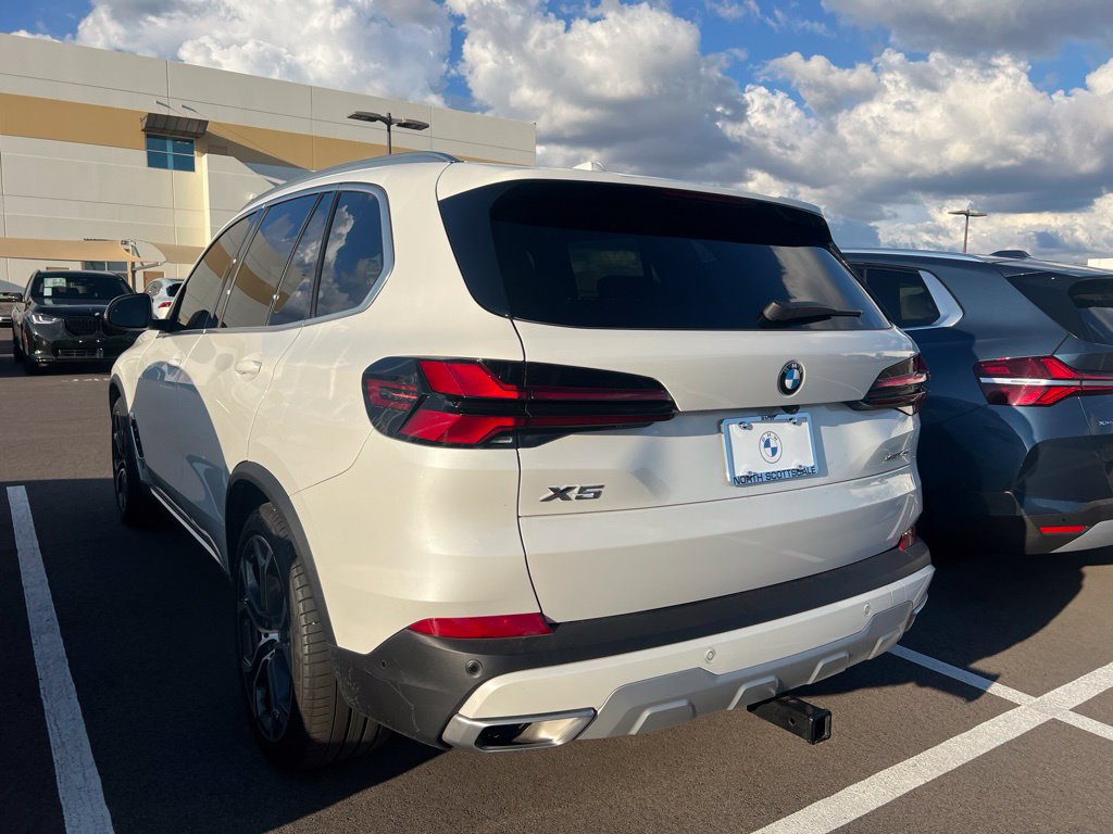 Certified 2024 BMW X5 xDrive40i w/ Premium Package AWD/4WD image 14