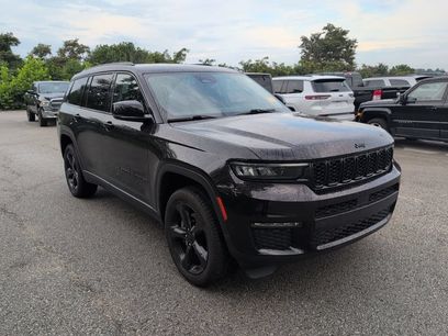 Used 2023 Jeep Grand Cherokee L Limited w/ Black Appearance Package