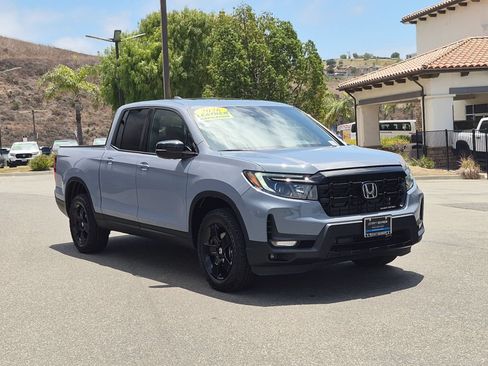 New 2026 Honda Ridgeline Black Edition image 13