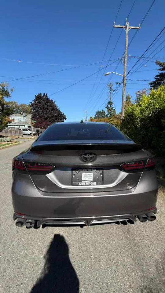 Used 2021 Toyota Camry SE FWD image 10