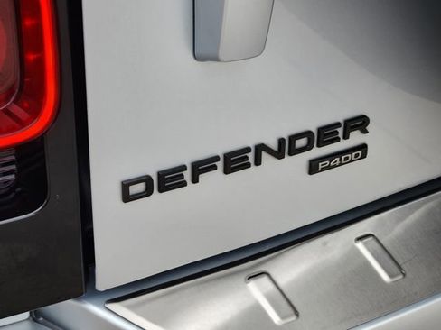 Used 2021 Land Rover Defender 110 SE AWD/4WD image 31