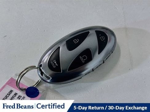 Certified 2025 Hyundai Tucson Limited AWD/4WD image 31