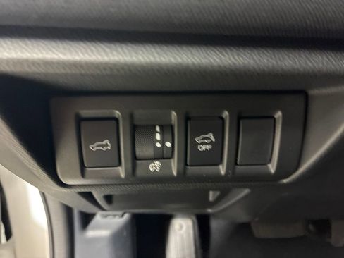 Certified 2025 Subaru Outback Premium AWD/4WD image 24