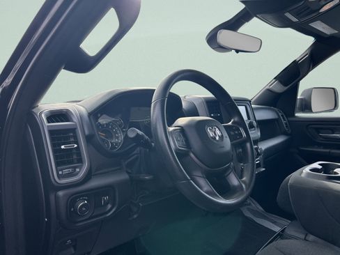 Used 2022 RAM 1500 Tradesman w/ SXT Appearance Group image 13