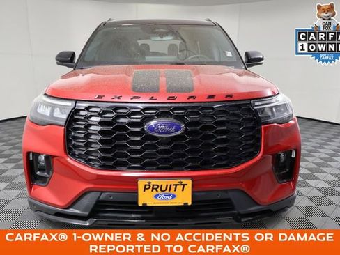 Used 2025 Ford Explorer ST-Line w/ Premium Package AWD/4WD image 3