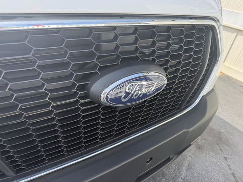 Used 2025 Ford Transit 250 Low Roof w/ Exterior Upgrade Package RWD image 31