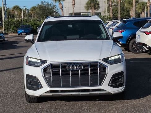 Used 2021 Audi Q5 Premium image 3
