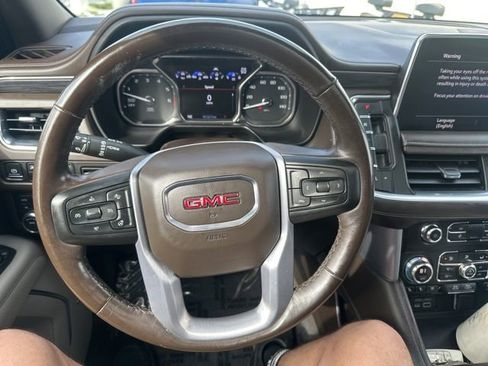 Used 2021 GMC Yukon SLT w/ SLT Luxury Package AWD/4WD image 25