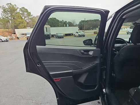 Used 2025 Ford Escape Active image 30