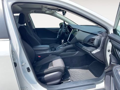 Used 2025 Subaru Outback Premium AWD/4WD image 15
