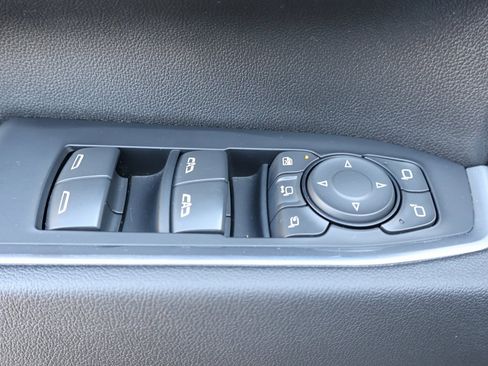 Used 2024 Chevrolet Silverado 2500 LTZ image 12