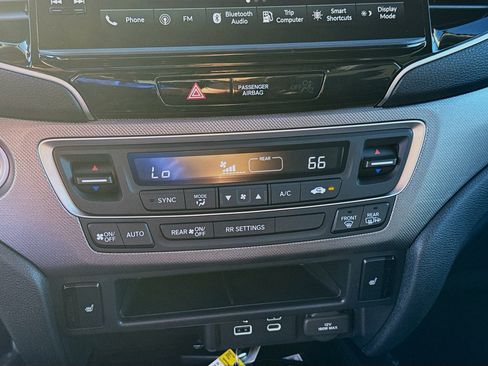 New 2026 Honda Ridgeline RTL image 14