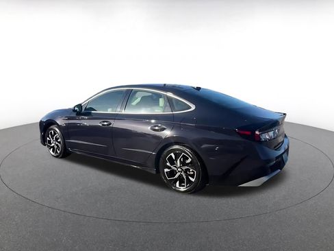 Used 2025 Hyundai Sonata SEL FWD image 11
