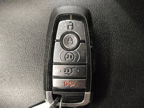 Used 2024 Ford Escape SE FWD image 32