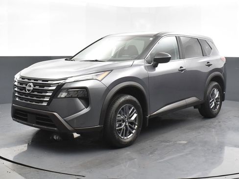 New 2026 Nissan Rogue S image 2