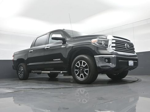 Used 2018 Toyota Tundra Limited w/ Limited Premium Package AWD/4WD image 57