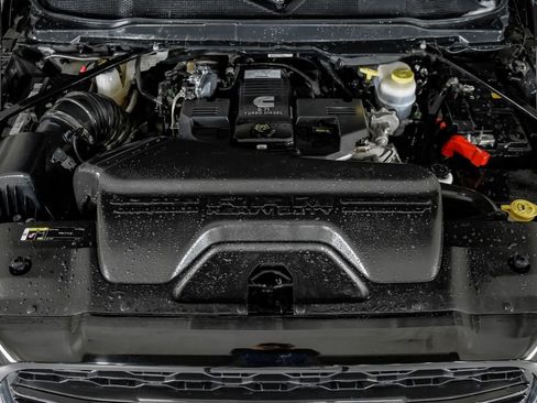 Used 2024 RAM 3500 Tradesman w/ Chrome Appearance Group image 47