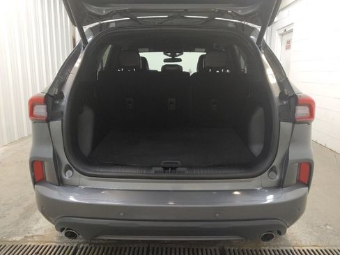 Used 2024 Ford Escape ST-Line w/ Tech Pack #1 FWD image 29